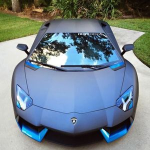 Meet your Posher, Alex